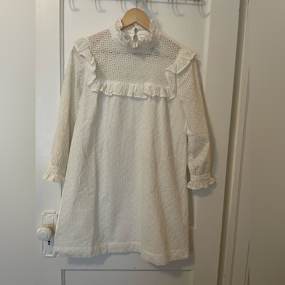 Joanie Clothing Ruffle Eyelet Retro Mini ✨